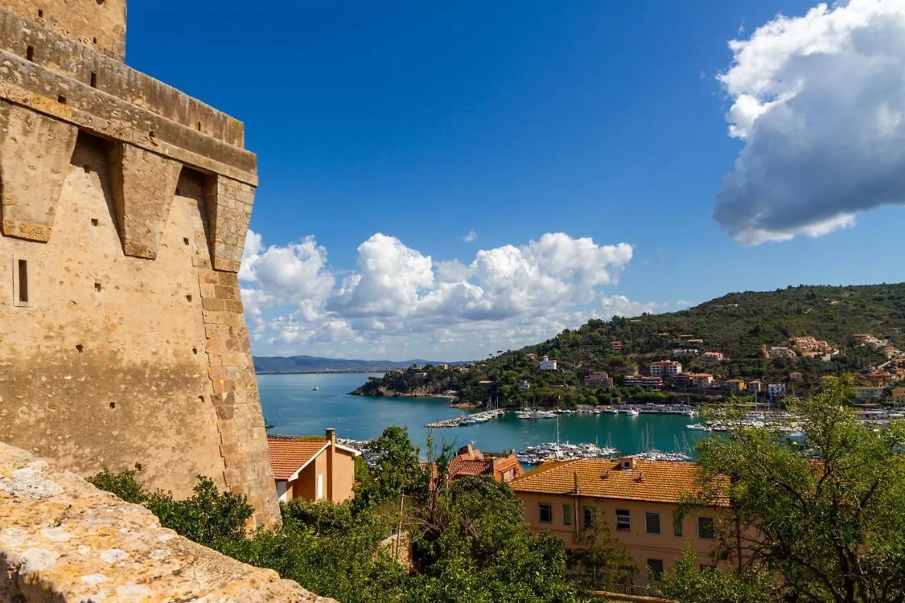 Апартаменты Casa La Fortezza Порто Санто Стефано